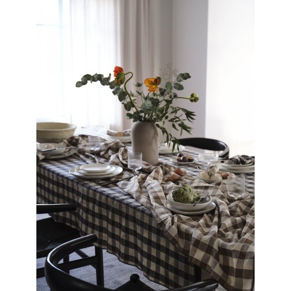 Maria-Leinwand 140 x 250 cm - Nougat Maria-Leinwand 140 x 250 cm - Nougat