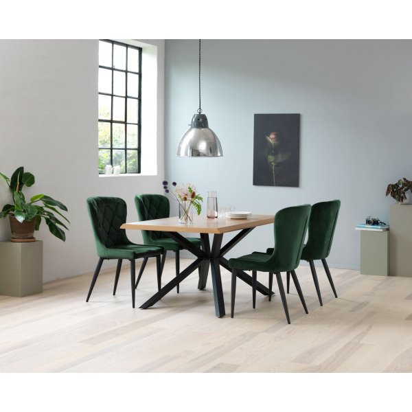 Sky-Esstisch aus Eiche mit gekreuzten Beinen - 160 x 90 cm