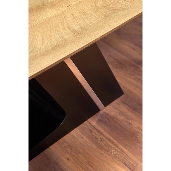 Becca Esstisch 160-220 cm - Eiche/schwarz Becca Esstisch 160-220 cm - Eiche/schwarz