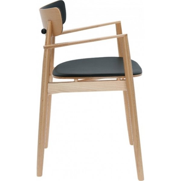 Nopp Gestellstuhl - Optionale Farbe des Gestells und der Polsterung