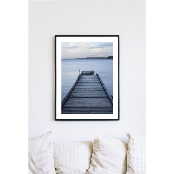 Posterworld - Motiv Blauer Pier - 50x70 cm Posterworld - Motiv Blauer Pier - 50x70 cm
